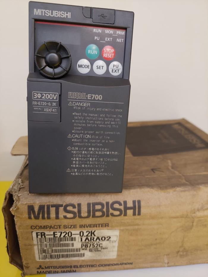 Mitsubishi FR-E720-0.2K Compact Size Inverter Motor